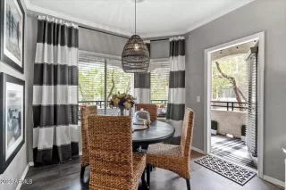 Photo #6: 6532983 Listing