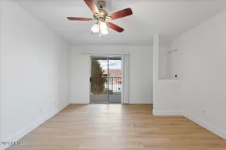 Photo #5: 6532998 Listing