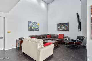 Photo #3: 6533070 Listing