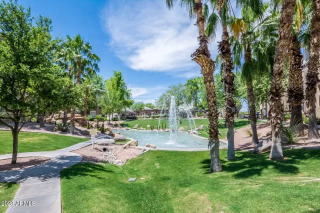 MLS: 6533136 Condo For Sale