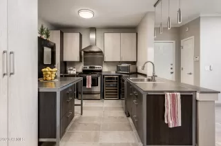 Photo #3: 6533136 Listing