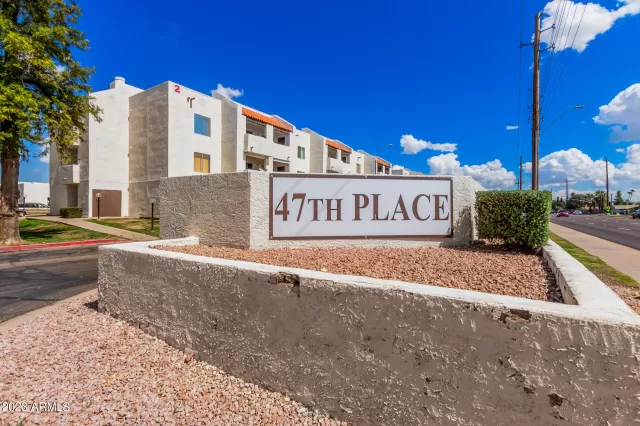 MLS: 6533277 Condo For Sale