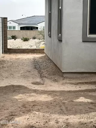 Photo #4: 6533333 Listing