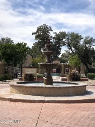 Photo #2: 6533452 Listing