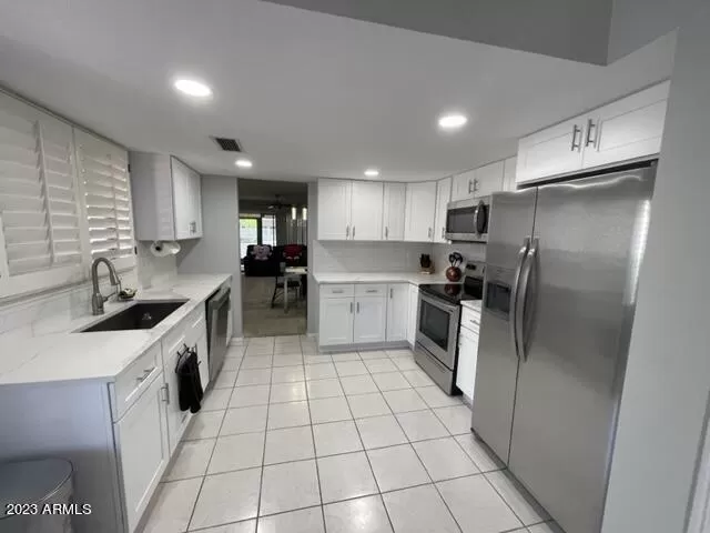 MLS: 6533500 Condo For Sale