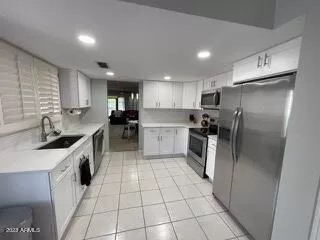 Photo #1: 6533500 Listing