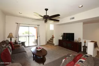 Photo #3: 6533590 Listing