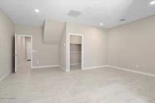 Photo #6: 6533839 Listing 