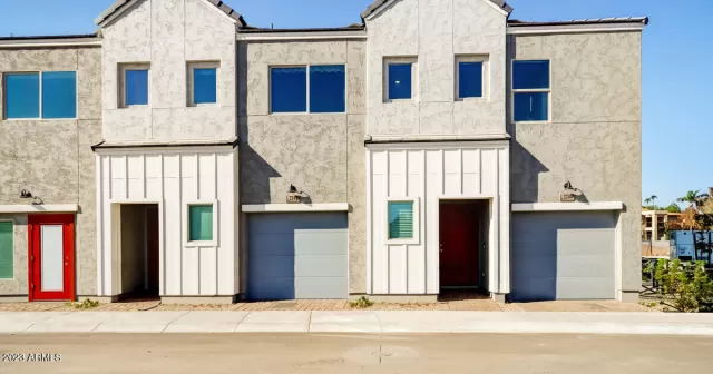 MLS: 6533881 Condo For Sale