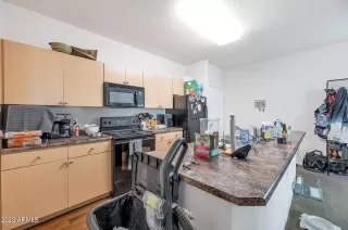 Photo #2: 6533932 Listing