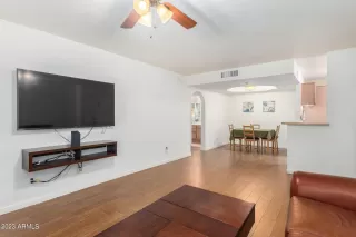 Photo #6: 6534365 Listing 