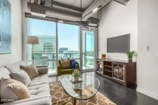 Photo #1: 6534472 Listing