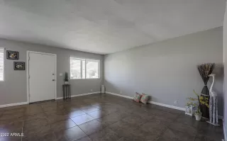 Photo #2: 6534782 Listing