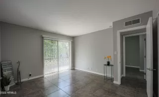 Photo #5: 6534782 Listing