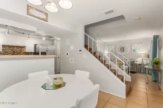 Photo #5: 6534865 Listing