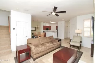 Photo #5: 6535063 Listing