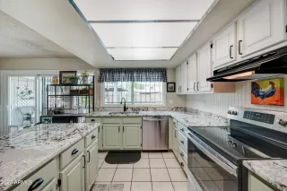 Photo #1: 6535086 Listing