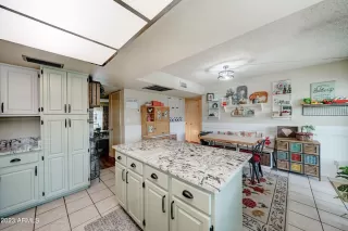 Photo #2: 6535086 Listing