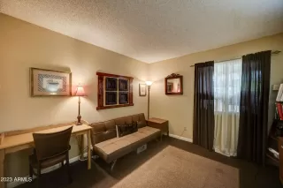 Photo #6: 6535086 Listing