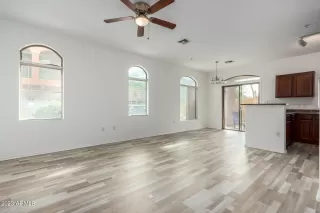 Photo #6: 6535297 Listing 