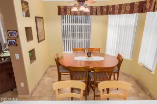 Photo #5: 6535308 Listing