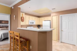 Photo #6: 6535308 Listing