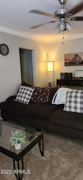 Photo #4: 6535374 Listing