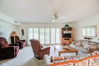 Photo #6: 6535398 Listing