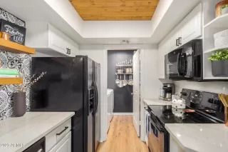 Photo #1: 6535456 Listing 