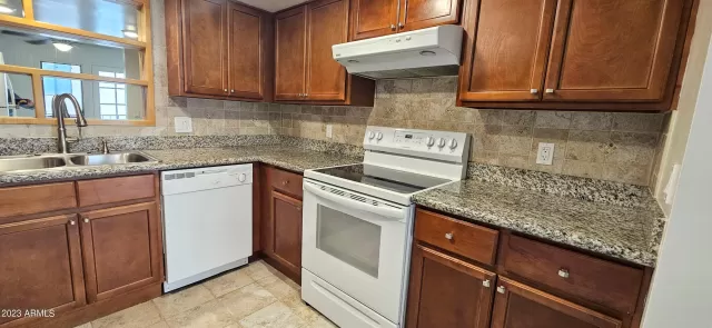 MLS: 6535638 Condo For Sale