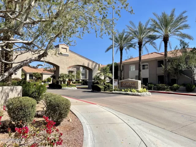 MLS: 6535928 Condo For Sale