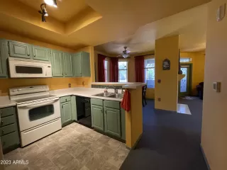 Photo #2: 6535928 Listing