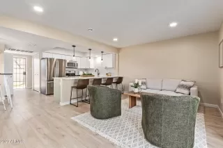 Photo #4: 6535976 Listing 