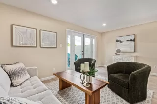 Photo #6: 6535976 Listing 