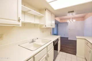 Photo #3: 6535981 Listing