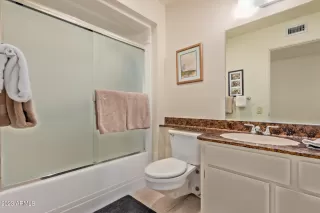 Photo #3: 6535999 Listing