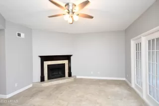 Photo #5: 6536077 Listing