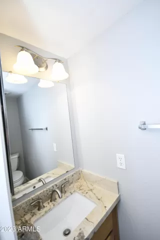 Photo #6: 6536077 Listing