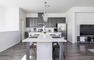 Photo #1: 6536276 Listing