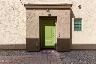 Photo #4: 6536556 Listing