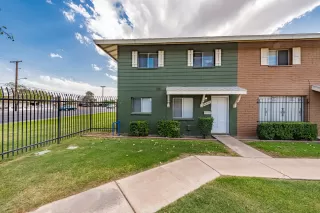 Photo #2: 6536799 Listing 