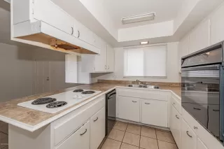 Photo #3: 6536799 Listing 