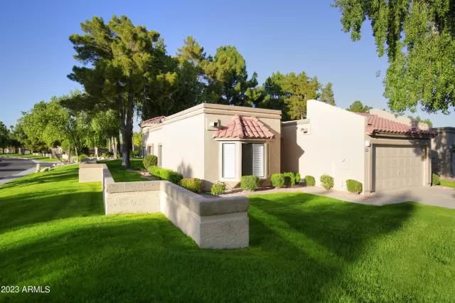 MLS: 6536802 Condo For Sale