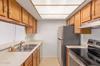 Photo #3: 6536806 Listing