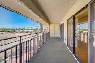 Photo #6: 6536960 Listing