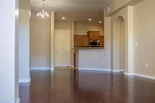 Photo #2: 6537122 Listing