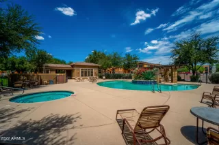 Photo #2: 6537209 Listing