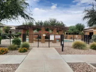 Photo #3: 6537209 Listing