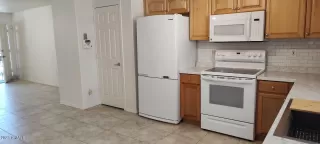 Photo #2: 6537371 Listing