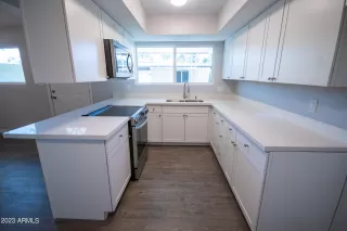 Photo #2: 6537552 Listing